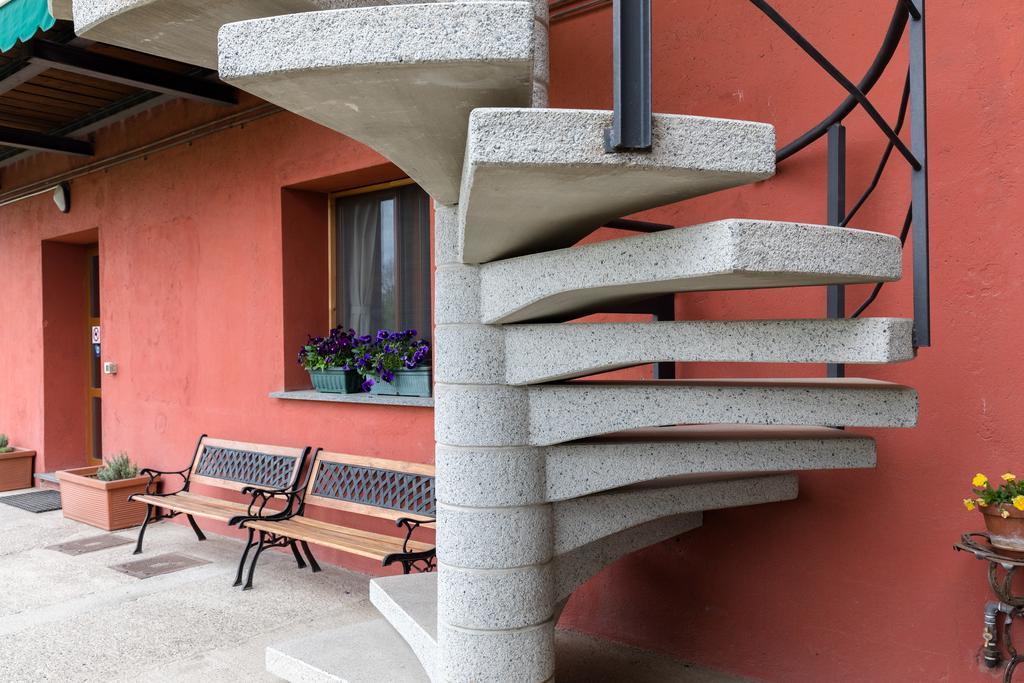 Agriturismo Jesson Rosamund Cantù Eksteriør billede