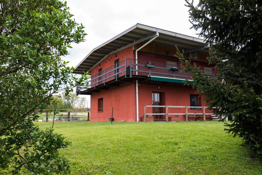 Agriturismo Jesson Rosamund Cantù Eksteriør billede